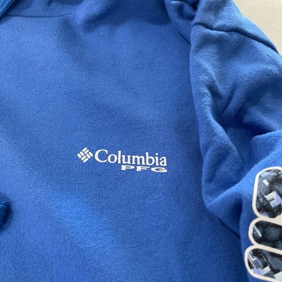Columbia Hoodie - Picture 3 of 4